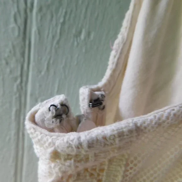 ๐*Price Firm*Abercrombie & Fitch Lace Dress - Picture 15 of 16